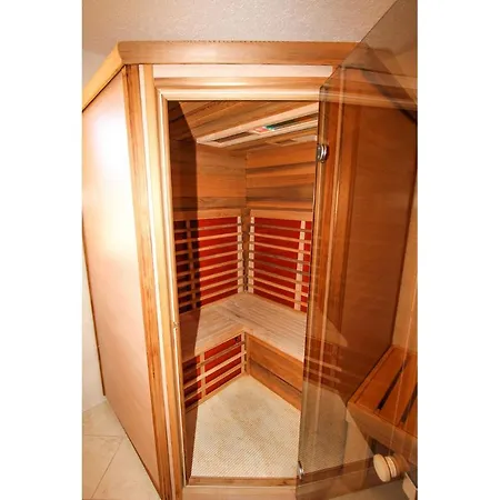 بيت للعطل 168