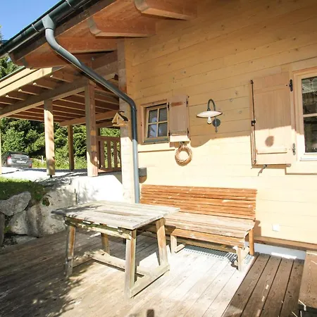 168 Hébergement de vacances *